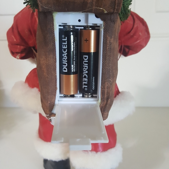 Clothtique  1999 Greeting the Millineum Santa - Picture 15 of 15